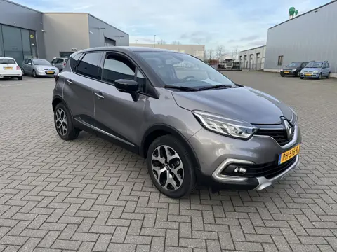 Renault Captur 0.9 TCe Intens 24 DKM (bj 2017)