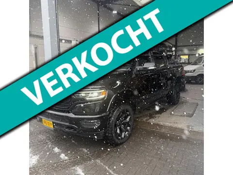 Dodge Ram 1500 5.7 V8 4x4 Crew Cab Limited