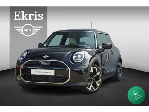 MINI 3-deurs Cooper S | Favoured Uitvoering | Pakket XL | Harman Kardon | Driving Assistant Professi