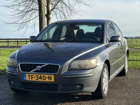 Volvo S40 2.4 Elan automaat (bj 2004)