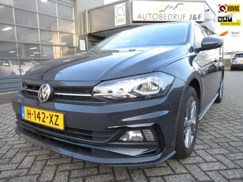 Volkswagen Polo 1.0 TSI Highline Business R / 1e EIG / NAV / Carplay / Stoelverwarming