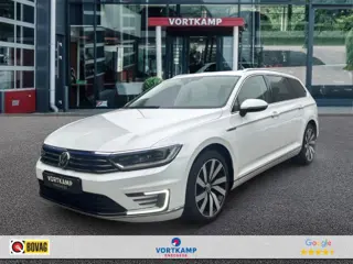 VOLKSWAGEN PASSAT 1.4 TSI DSG GTE PANO/CAMERA/ACC/ELEK.ACHTERKLEP