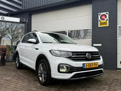 Volkswagen T-Cross 1.0 TSI R-Line (bj 2020)