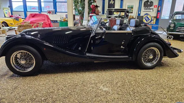 MORGAN ROADSTER Convertible