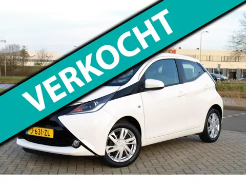 Toyota Aygo 1.0 VVT-i x 5-DRS l AIRCO l CAMERA