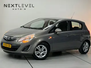 Opel Corsa 1.2-16V Edition Automaat Cruise Lage KM