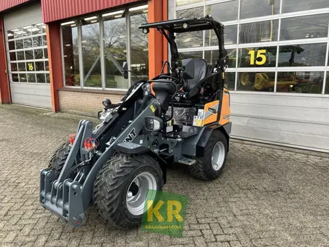 Giant G2300-X-tra-HD-777038