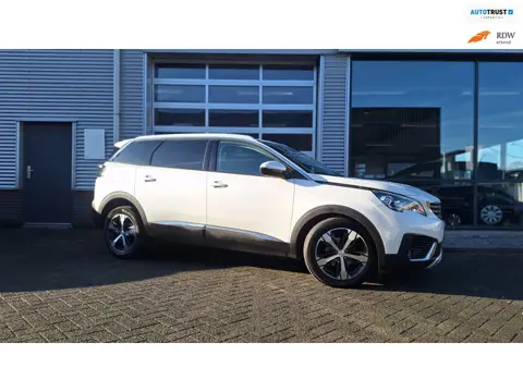 Peugeot 5008 Pers1.2 PureTech Pre Automaat/7 Pers/Cruise/Wit Metalic/Enz