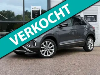 Volkswagen T-ROC 1.5 TSI R-Line Business| CARPLAY| NAP| CAMERA