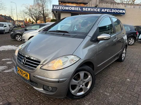 Mercedes-Benz A-klasse 170 Classic * AIRCO*STOELVERW.*PDC*TREKHAAK*LM. VELGEN*NW. APK*