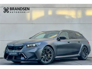 BMW 5 Serie Touring M5 Mat-Keramisch-M Drivers Pack-Pano-Trekhaak-21"