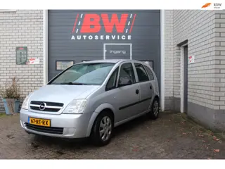 Opel Meriva 1.6-16V Essentia
