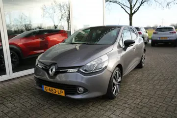 RENAULT CLIO 0.9 TCE ICONIC/ALL IN PRIJS/Navi/Stoelverwarming/Trekhaak
