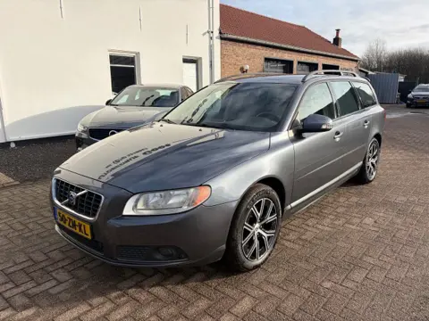 VOLVO V70 2.5T Automaat Momentum