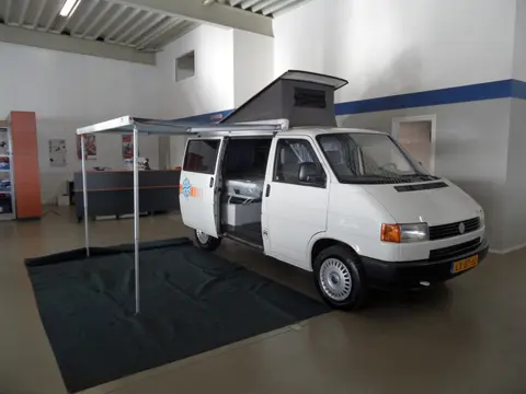 Volkswagen CARAVELLE 50 KW KAT D (bj 1995)