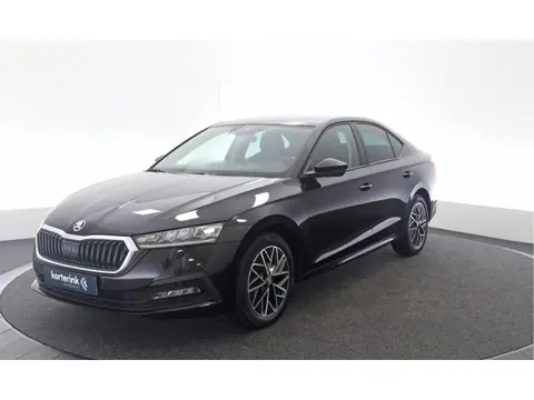 Škoda Octavia 1.0 e-TSI Business Edition (bj 2021)