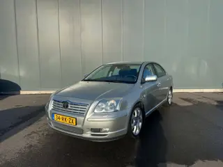 Toyota Avensis 2.0 VVTi Executive LEDER | TREKHAAK | CLIMA !