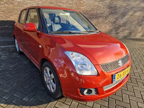 Suzuki Swift 1.3 Shogun 5 deurs airco LM velgen APK 01-2027
