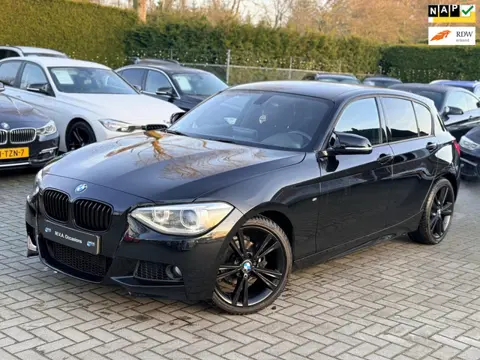 BMW 1-serie 116i Executive M Sport|Nieuwe Ketting + Klepseals|Carplay|Climate control|Navigatie|Crui