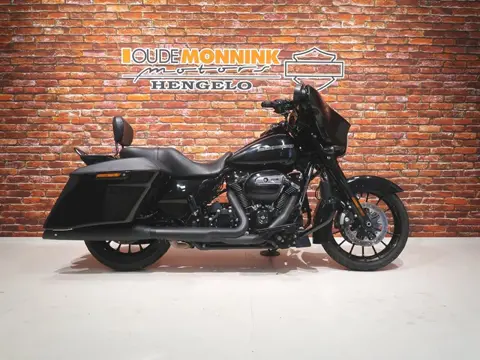 Harley-Davidson FLHXS Street Glide Spec. 114 (bj 2019)