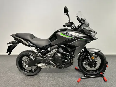 Kawasaki Versys 650 (bj 2026)