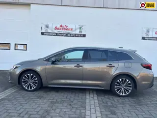 Toyota Corolla Touring Sports Hybrid 140 Executive