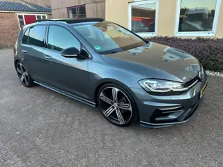 Volkswagen Golf 1.5 TSI Highline PANO CAMERA NAVI R-LINE UITV