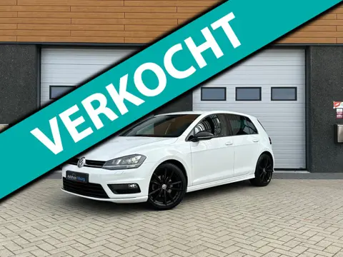 Volkswagen Golf 7 1.4 TSI Highline 3x R Line DSG NAVI KEYLESS