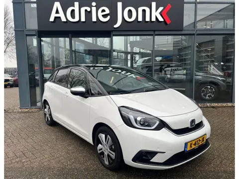 Honda Jazz 1.5 e:HEV Executive | AUTOMAAT | TREKHAAK | CAMERA | NAVIGATIE | APPLE & ANDROID AUTO | N