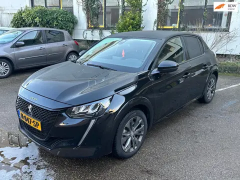 Peugeot E-208 EV Allure 50 kWh/ Dealer onderhouden