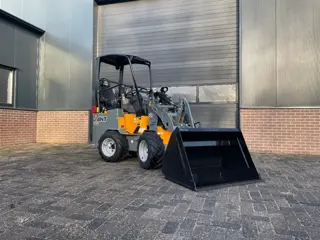Giant G1200 DEMO - als nieuw mini shovel loader - Knikmops Weidemann