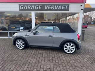 MINI Cabrio 1.5 Cooper Classic (bj 2021, automaat)