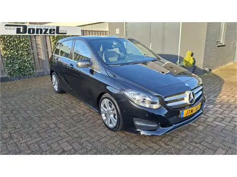 Mercedes-Benz B-Klasse 180 Business AUTOMAAT - NAVIGATIE