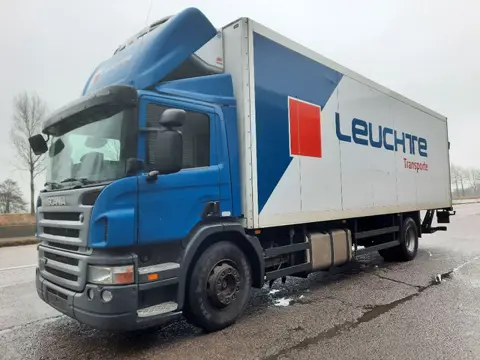 Scania P 270 DB4X2MNB (bj 2006)