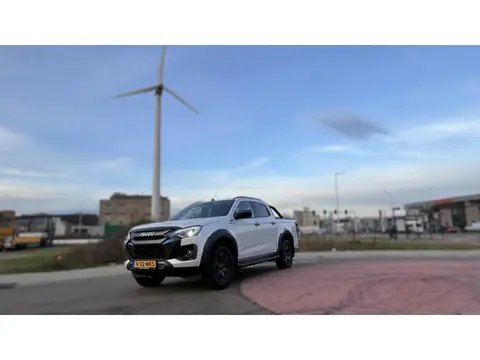 Isuzu Dmax Pickup BEV 4x4 -3500 kg aanhangwagen gewicht - Demo