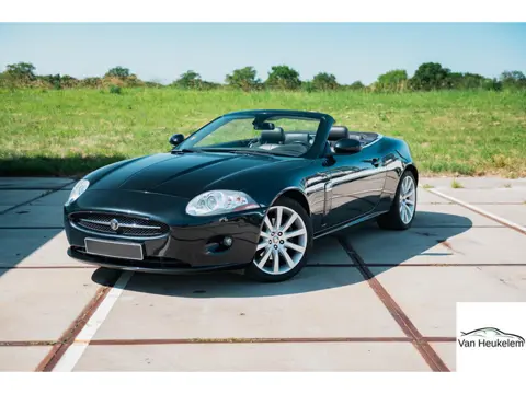 Jaguar XK 4.2 V8 Convertible | AIRCO | CRUISE | STOELVERWARMING | ALL SEASON BANDEN