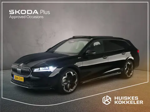 Skoda Superb Combi Sportline Business 1.5 TSI PHEV 204pk DSG Automaat Trekhaak, Panoramadak, Head up