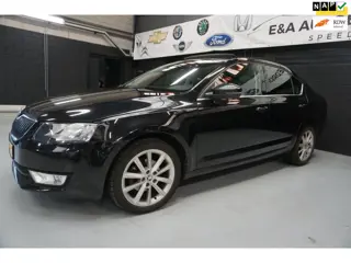 Skoda Octavia 1.6 TDI AUTOMAAT /PANORAMA / NAP /EX BPM €8495