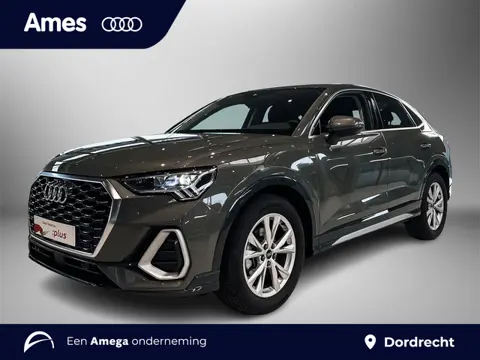 Audi Q3 Sportback 35 150pk TFSI S Line Navigatiesysteem | Achteruitrijcamera | Stoelverwarming