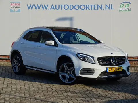 Mercedes-Benz GLA-klasse 250 Premium Plus 4Matic|Pano|1500KG Trekken|Carbon|Harman Kardon