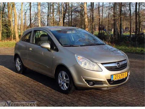 Opel Corsa 1.2-16V Business Leuke auto. Nieuwe APK