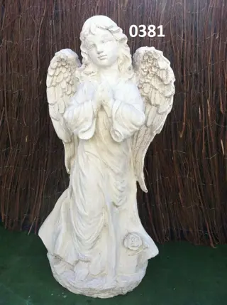 ENGEL. GABRIELA ENGEL.