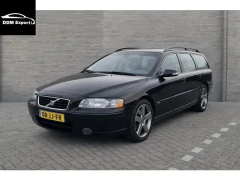 Volvo V70 2.4 D5 Comfort Line | Leder | Trekhaak |