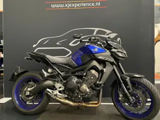 Yamaha Tour MT-09 ABS QUICKSHIFT AKROPOVIC