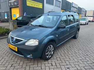 Dacia Logan MCV 1.6 Lauréate ( handel export, enz ) uitsluitend op telefonische afspraak , elke dag 