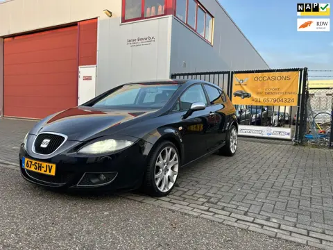 Seat Leon 2.0 TFSI Sport-up CARPLAY/STOELVERWARMING/DURE GELUIDSINSTALLATIE/ELECTRISCH INKLAPBARE SP