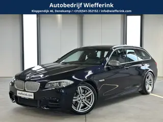 BMW 5 Serie Touring M550xd 381pk | Pano | Head-up | Trekhaak | Elek. stoelen |