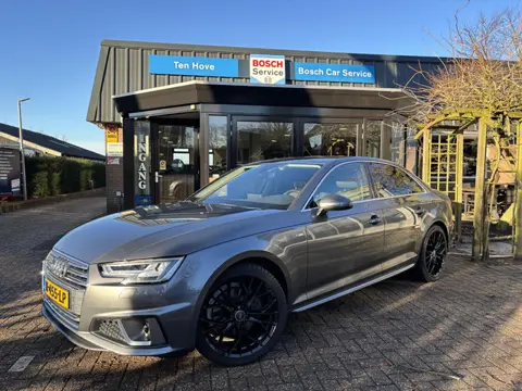 Audi A4 Limousine 35 TFSI S-Tronic S-line Digitaal-Dash Trekhaak