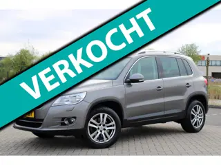 Volkswagen Tiguan 2.0 TSI Sport&Style 4Motion l Navi l PDC