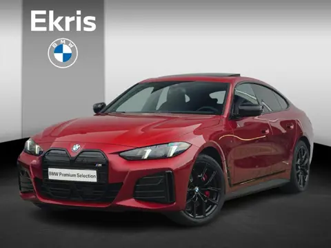 BMW i4 eDrive35 M sportpakket Pro Schuif-/kanteldak / Comfort Access / Active Cruise Control / Stuur